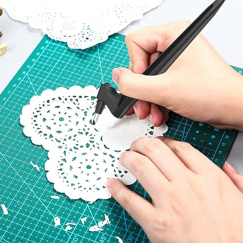Cuchillo De Corte De Papel Y Tabla De Cortar
