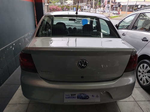 Imagem 4 de 10 de Volkswagen Voyage