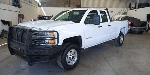 Imagen 7 de 12 de Chevrolet Silverado Cabina Y Med 4x4 Hd