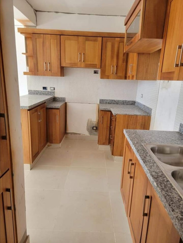 Imagen 5 de 11 de Se Vende Lujoso Apartamento