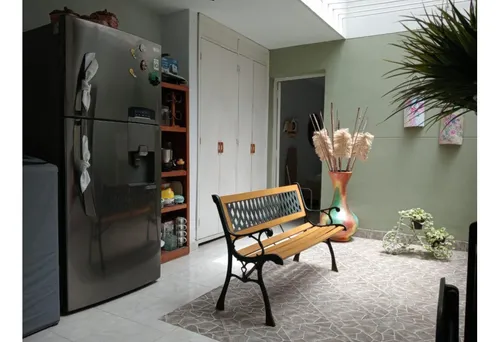 Casa Unifamiliar Para La Venta En Simón Bolívar