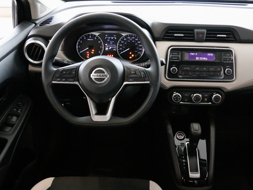 Imagem 8 de 14 de Nissan Versa Sense 1.6 (flex)