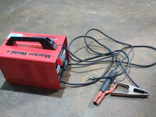 Imagen 5 de 5 de Se Vende. Maquina De Soldar Mediana En Buen Estado