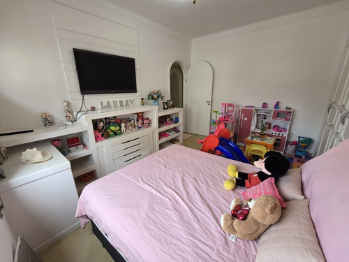 Aparapartamento Com 5 Quartos No Boqueirão Em Santos