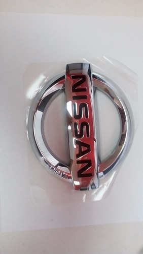 Emblema Nissan Titan Original  2008 Al 2012 /45