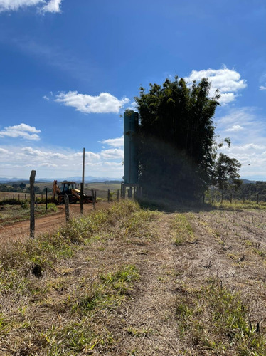 Imagem 3 de 14 de Q18- 1.000m² Próximo Ao Pesqueiro Shimazan