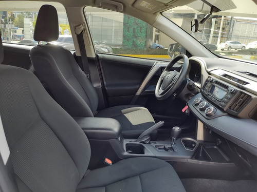 Imagen 11 de 15 de Toyota Rav4 Le Modelo 2018