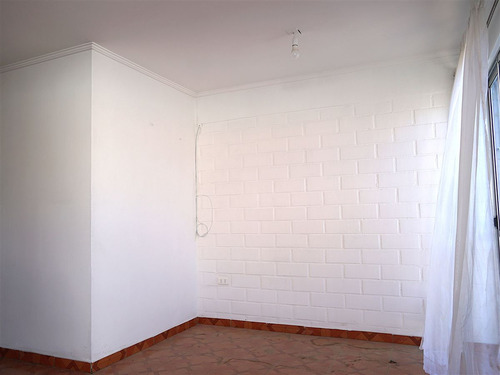 Casa En Venta De 2 Dorm. 1 Baño 1est 1 Bodega - Quillota
