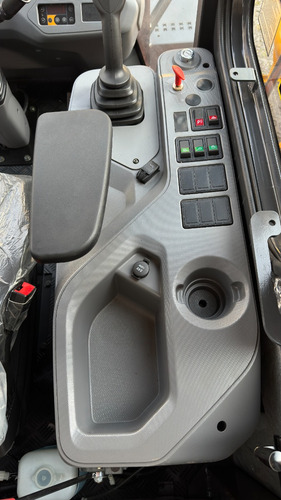 Cargador Frontal Sobre Ruedas Doosan Develon Sd200
