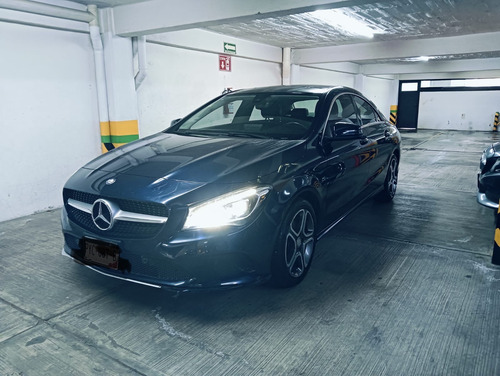 Mercedes-Benz Clase CLA 1.6 200 Cgi Sport At