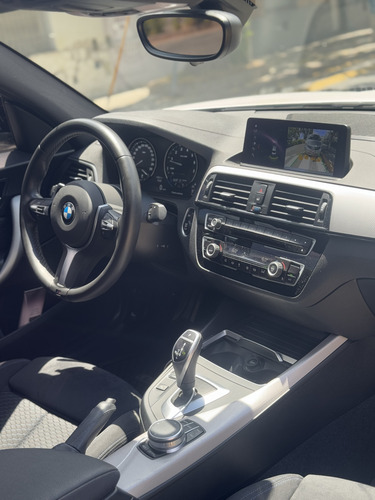 BMW Serie 2 3.0 240i M Package