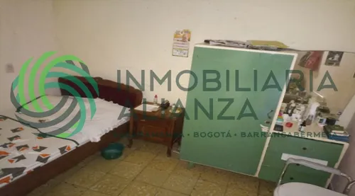 Casa En Venta En Modelo. Cod V61716