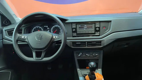 Volkswagen Polo Track 1.0 Flex 12V 5p