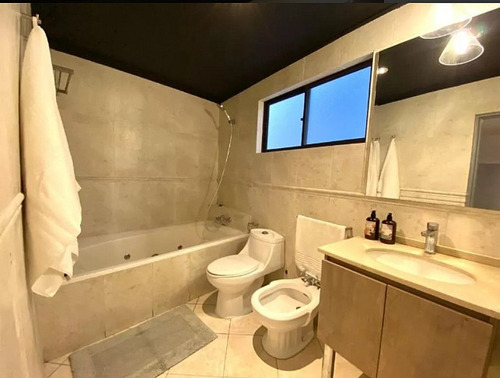 Vendo Edificio Con 3 Dptos