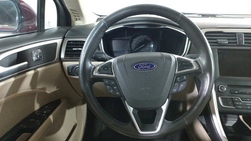 Ford Fusion 2.5 SE I4 NAV ADVANCE AT