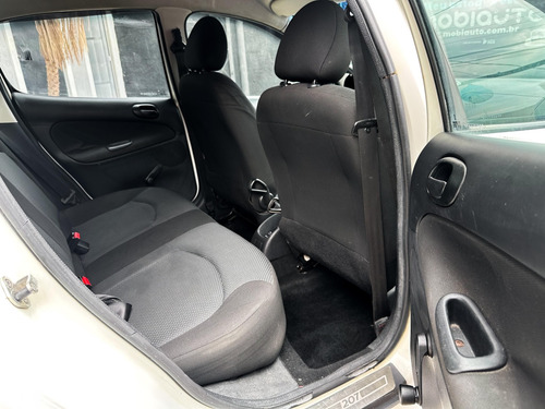 Peugeot 207 1.4 ACTIVE 8V FLEX 4P MANUAL