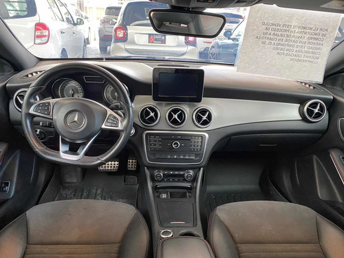 Imagen 7 de 11 de Mercedes-benz Clase Cla 2.0 250 Cgi Sport At 2016