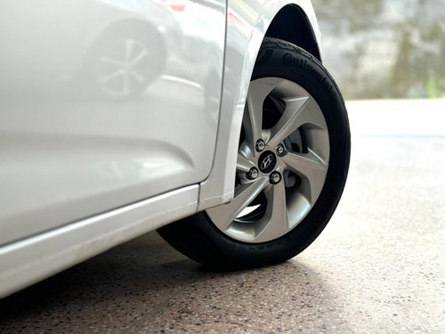 Hyundai HB20 1.6 Premium Flex Aut. 5p