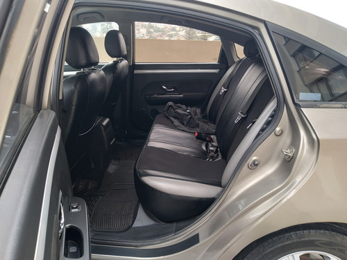 Dongfeng Joyear S50 Sedan