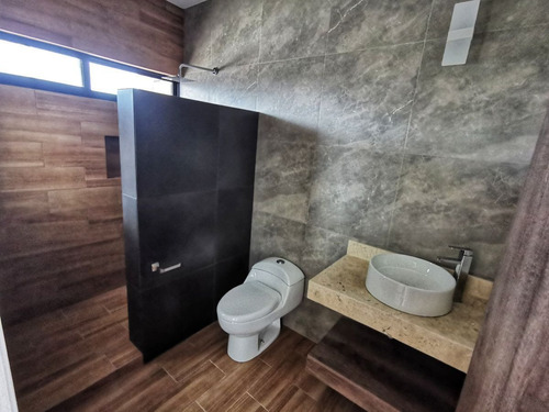 Imagen 16 de 30 de Casa En Venta En Cañadas Del Arroyo Corregidora Nueva 4 Hab