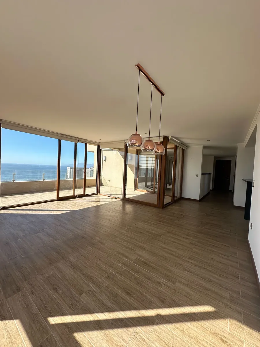 Imagen 1 de 25 de Arriendo Hermoso Penthouse A Pasos De Av Mar (160162)