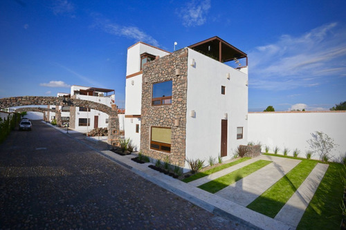 Imagen 10 de 30 de Casa En Venta Residencial Casa Luna Excelente Ubicación, S