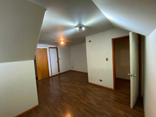 Imagen 6 de 8 de Z O N A S U R . C L 5 Oficinas En Arriendo Central
