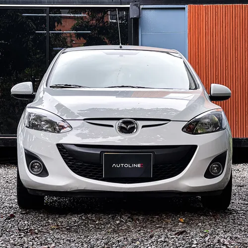 Mazda 2 Hatchback At 2015