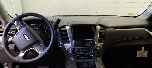 Imagen 6 de 15 de Chevrolet Suburban 2019 6.0 V8 Hd Piel 2 Fila Asientos 4x4 A