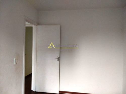 Imagem 9 de 12 de Apartamento - Ref: V080020
