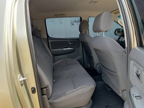 Imagen 9 de 14 de Toyota Hilux Kavak