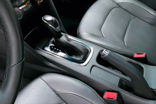 Imagen 17 de 25 de Chevrolet Cavalier 4 Pts Premier, 15l, Ta, A/ac, Ve, Piel,