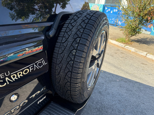 Mitsubishi Pajero TR4 2.0 4x2 Flex Aut. 5p