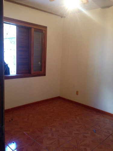 Imagem 17 de 19 de Casa De 2 Pisos 4 Dormitórios - 4332