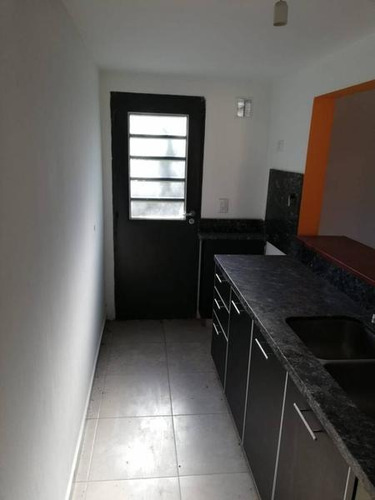 Imagen 6 de 13 de Venta - Villa Allende - Dos Dormitorios