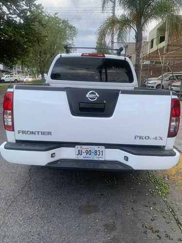 Imagen 4 de 15 de Nissan Frontier V6 Crew Cab Pro-4x 4x2 T/a 2012