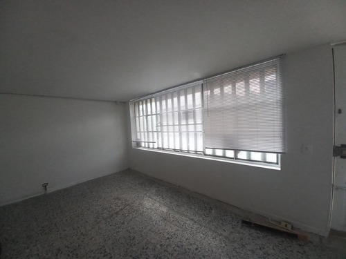 Imagen 7 de 14 de Casa En Arriendo En Bogotá Prado Veraniego Norte. Cod 102037