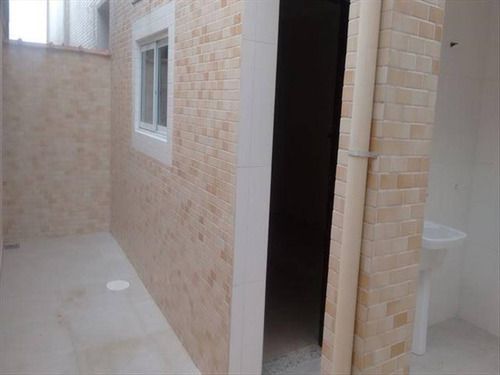 Imagem 19 de 28 de Casa, 2 Dorms Com 90 M² - Parque Bitaru - São Vicente - Ref.: Hm2144 - Hm2144
