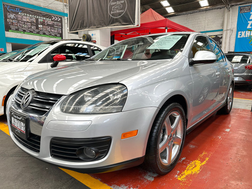 Volkswagen Bora 2.5 Style Tiptronic Bt At