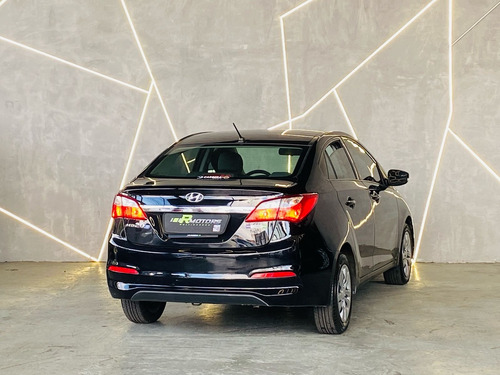 Hyundai HB20S 1.0 Comfort Plus Flex 4p