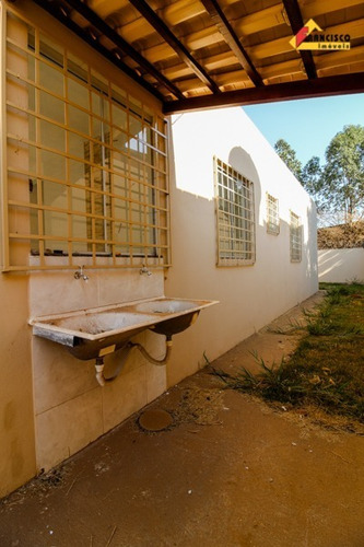 Imagem 15 de 15 de Casa À Venda, 3 Quartos, 2 Vagas, Jardim Candidés - Divinópolis/mg - 30623