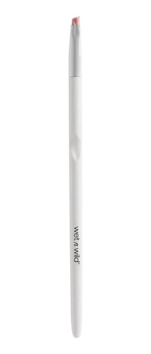 Brocha Profesional Para Delineado Angulado Wet N Wild®