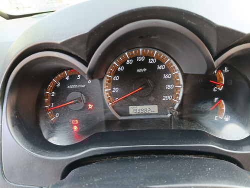 Hilux Srv 3.0 D-4d, Tapizado De Cuero, 4x4.