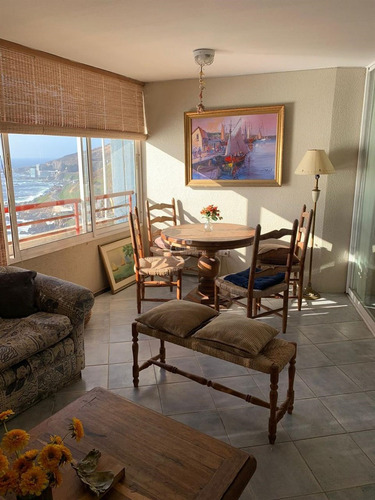 Departamento En Arriendo De 2 Dorm. En Concón