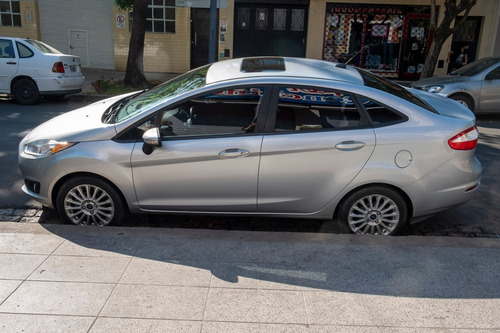 Ford Fiesta Kinetic Design 1.6 Sedan Se Plus 120cv 2016 S Of