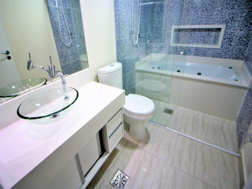 Imagem 17 de 19 de Praia Das Pitangueiras - Morro Do Maluf - Guarujá - 5 Dormitórios - 3 Suites - 2 Vagas - Ap4044 - 34710917