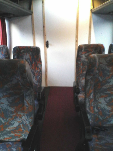 Ônibus Banda, Rodeio Doc Comércio