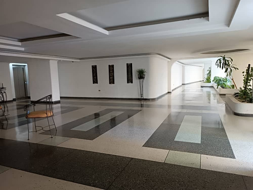 Apartamento En Venta Ubicado En Residencias Madrid Urbanizacion Prebo Valencia. St