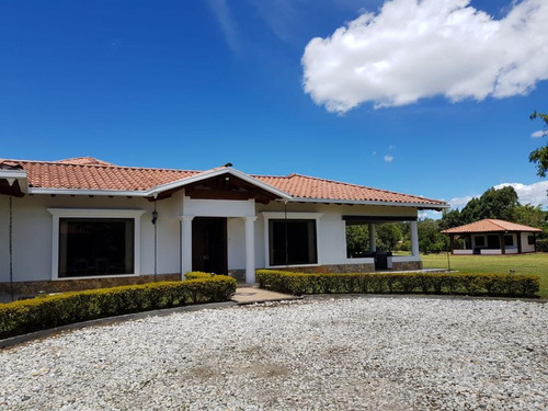 Finca En Rionegro En Llano Grande