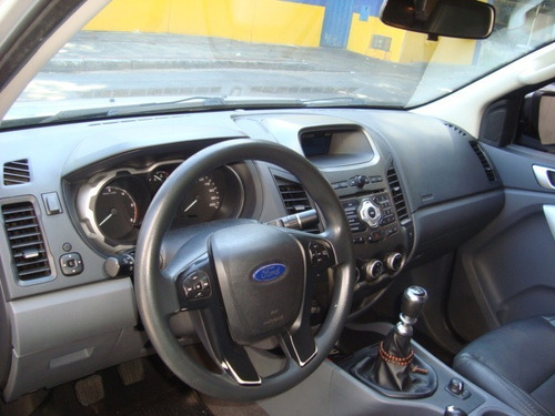Ford Ranger 3.2 Xlt 4x4 Cd 20v Diesel 4p Manual